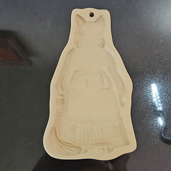 Brown Bag Cookie Art Mold Cat Girl Wearing Apron Giant Stamp Ceramic Vtg 1992 - Picture 2 of 13